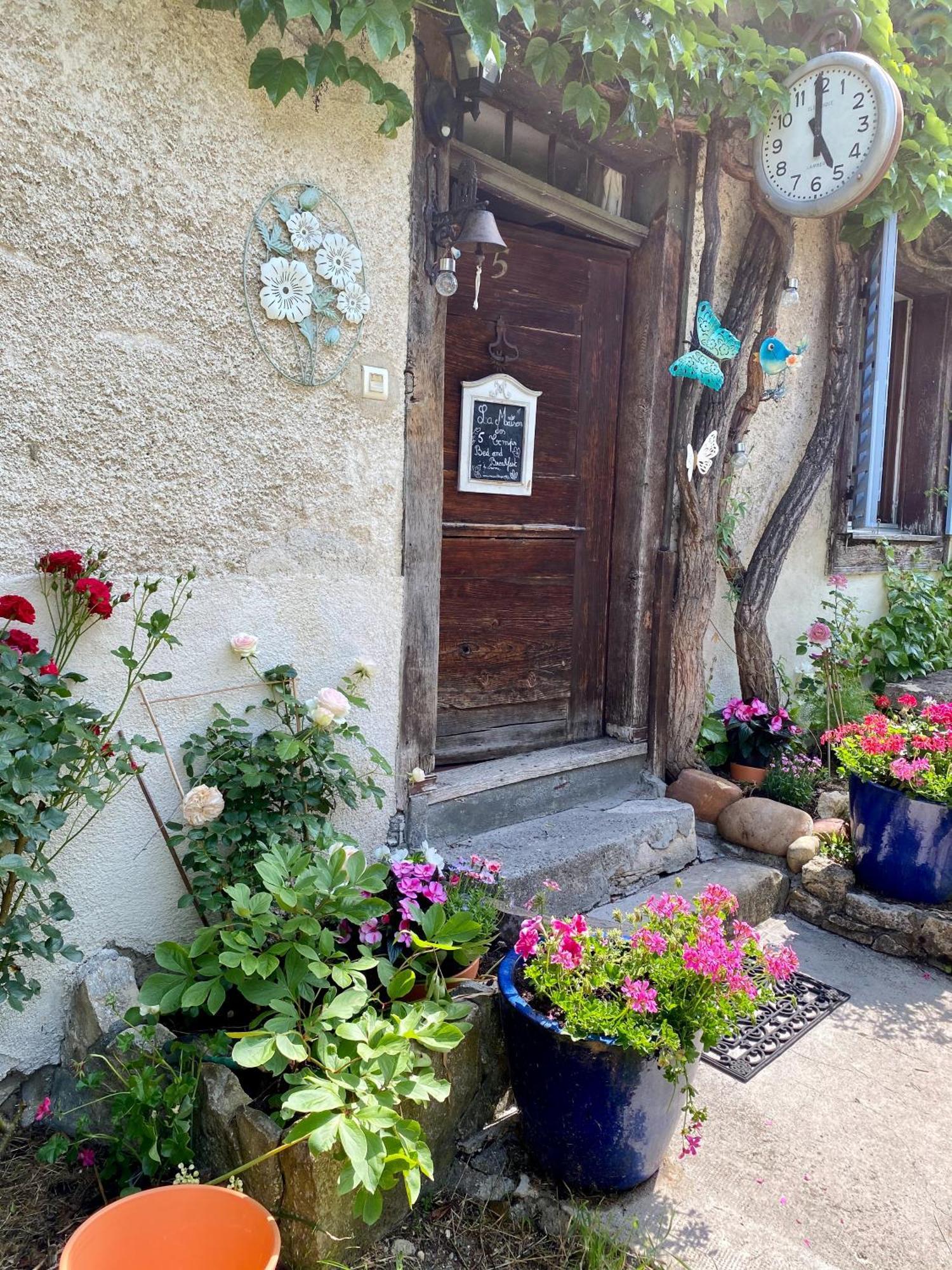 B&B De Charme La Maison Des 5 Temps Ferrette Quarto foto