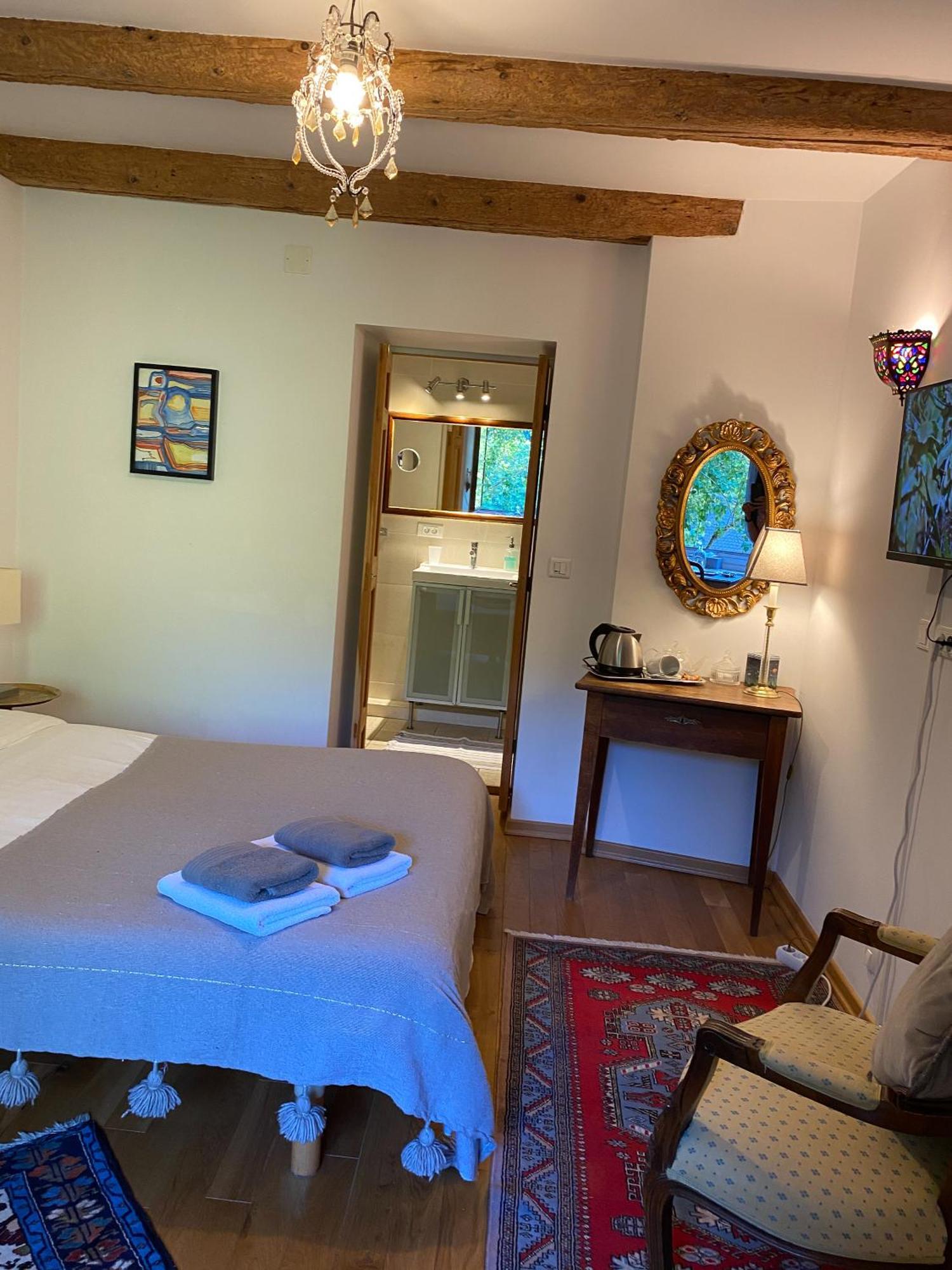 B&B De Charme La Maison Des 5 Temps Ferrette Quarto foto